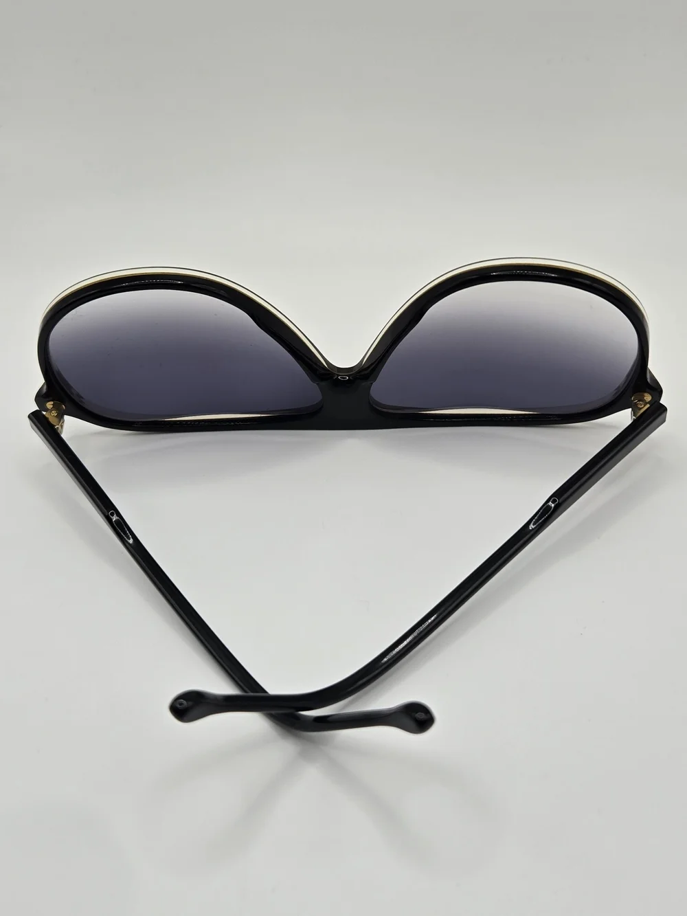The Alberto Puccini eyewear brand was particularly active during the 1980s.